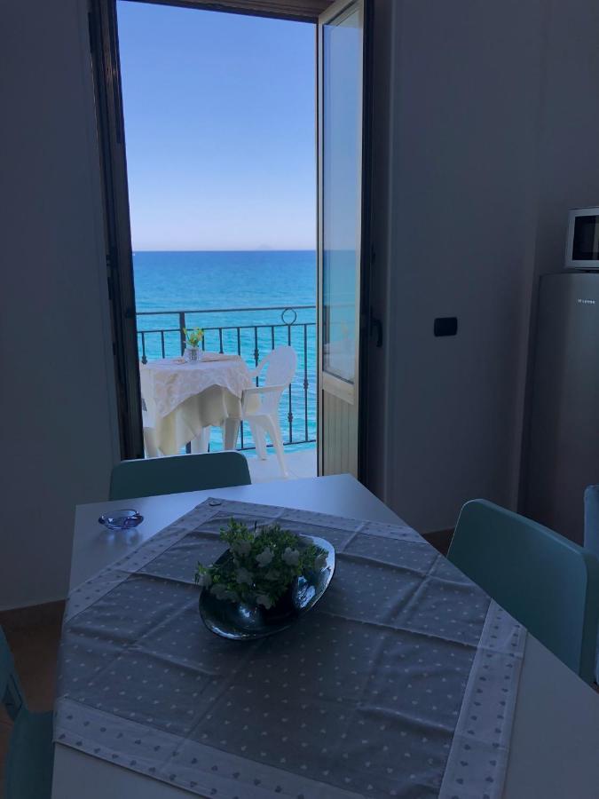 Appartamento La Casa Sulla Scogliera Cefalù Esterno foto