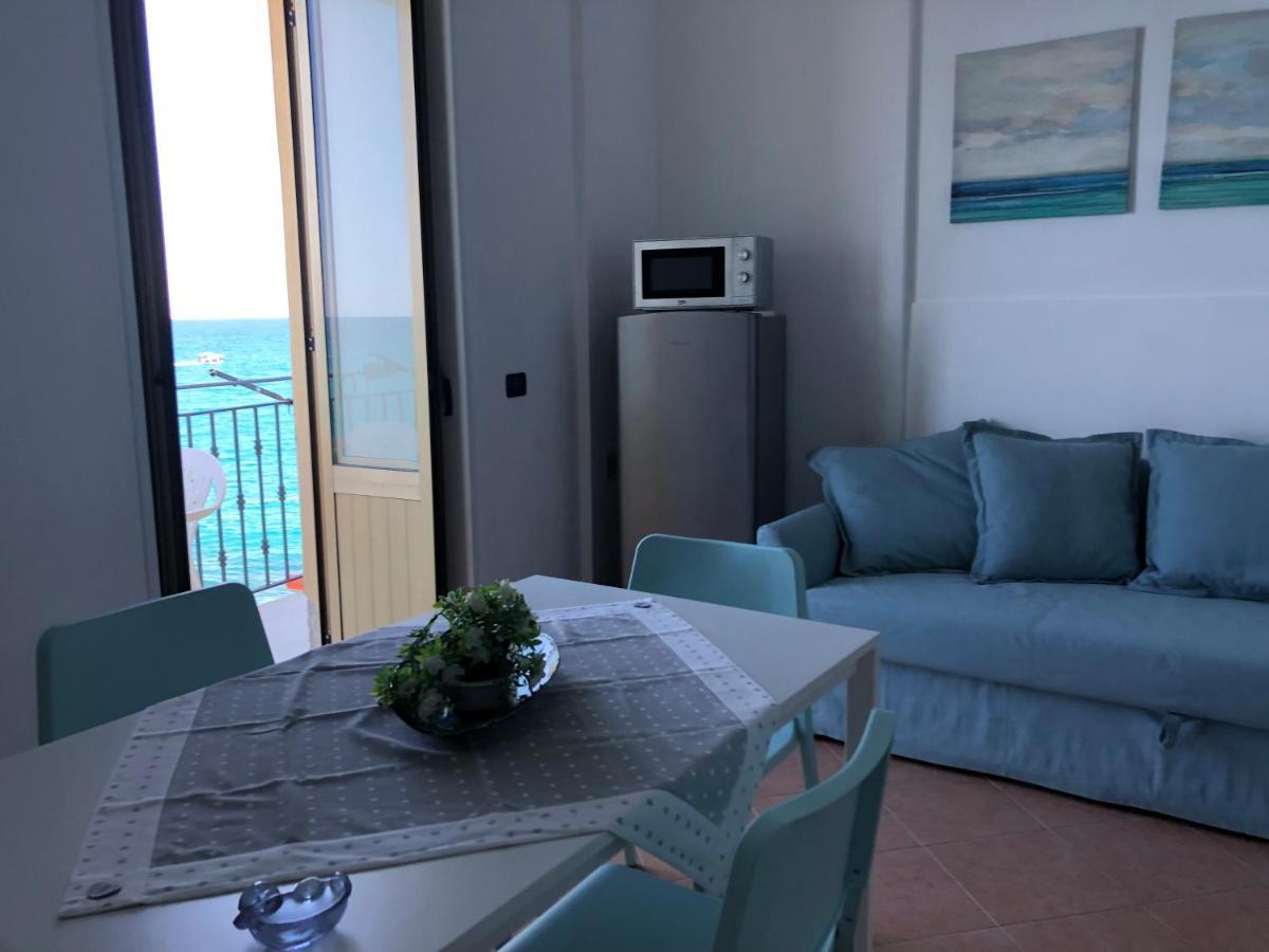 Appartamento La Casa Sulla Scogliera Cefalù Esterno foto