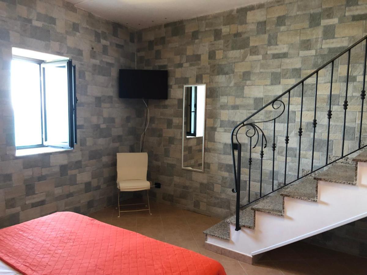 Appartamento La Casa Sulla Scogliera Cefalù Esterno foto